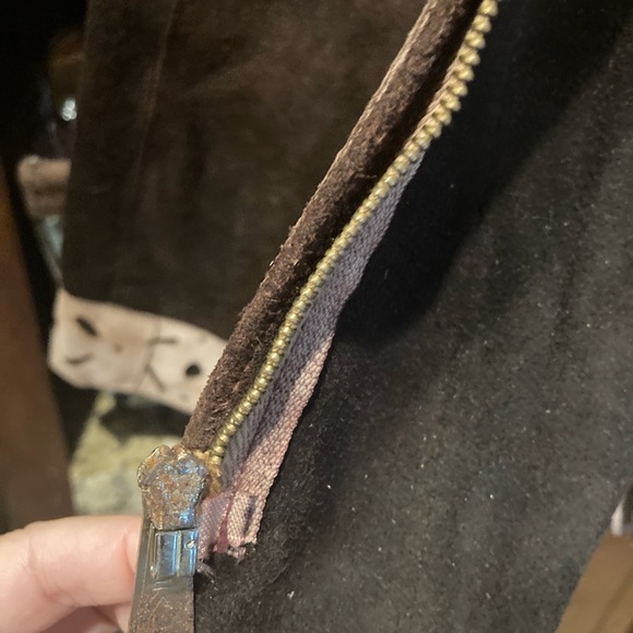 Vintage 60-70s suede cape/poncho jacket - Picture 8 of 13